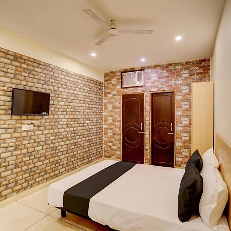 Hotel O Blue Vibes Meerut Bagian luar foto