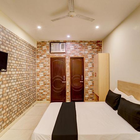 Hotel O Blue Vibes Meerut Bagian luar foto