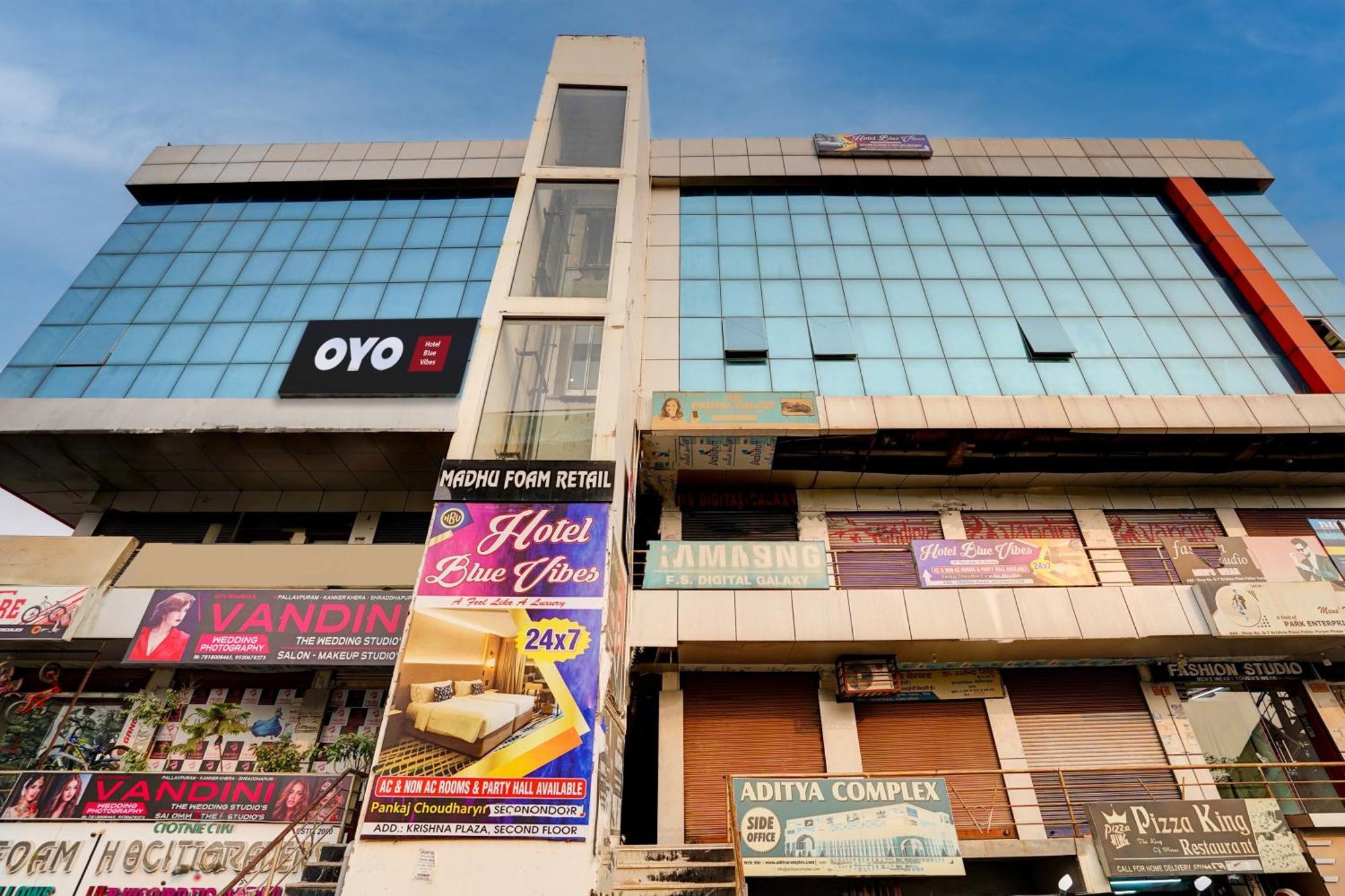 Hotel O Blue Vibes Meerut Bagian luar foto